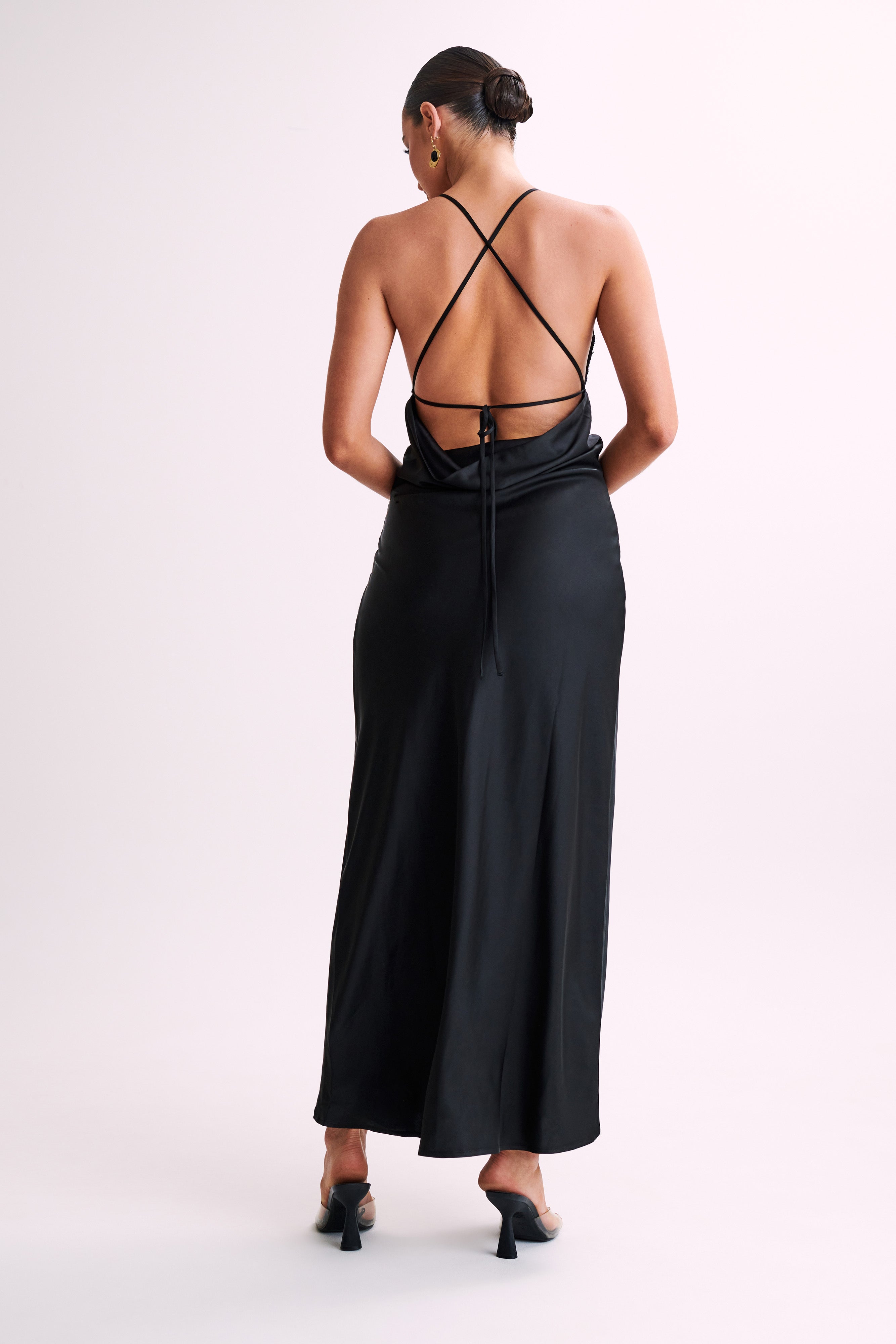 Levauro Gina Saten Slip Uzun Elbise - Siyah