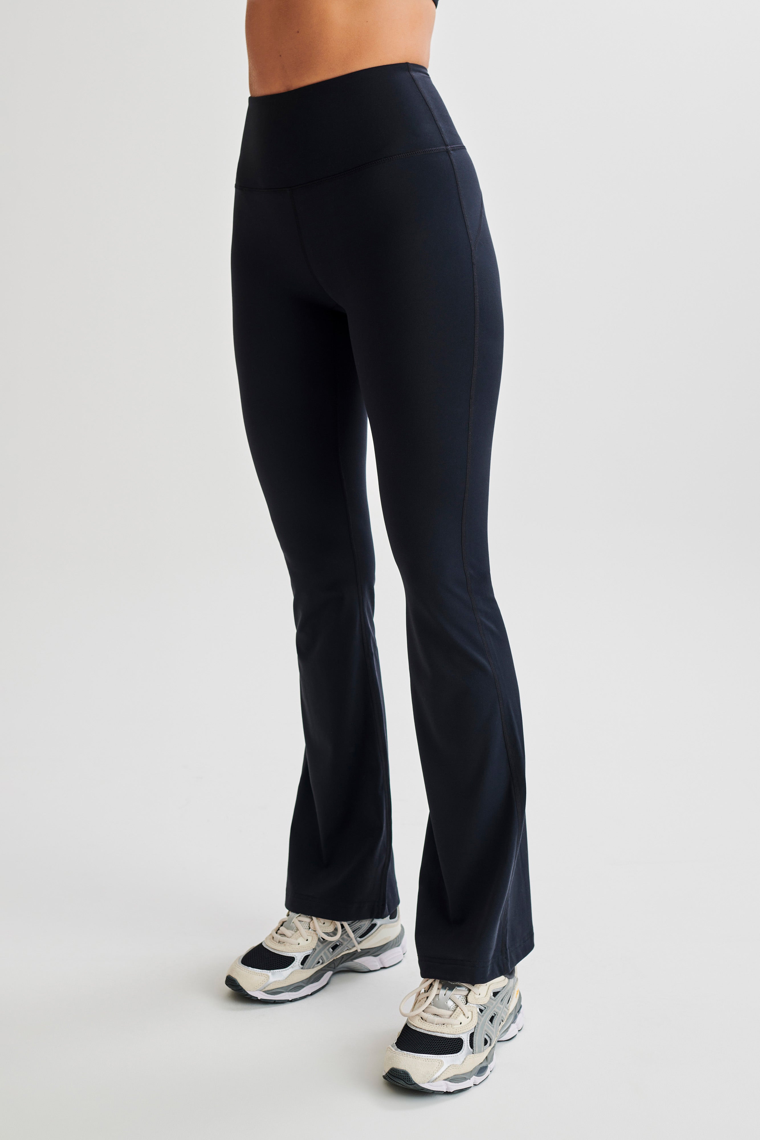 Levauro Jesse Flared Yoga Pantolonu - Siyah