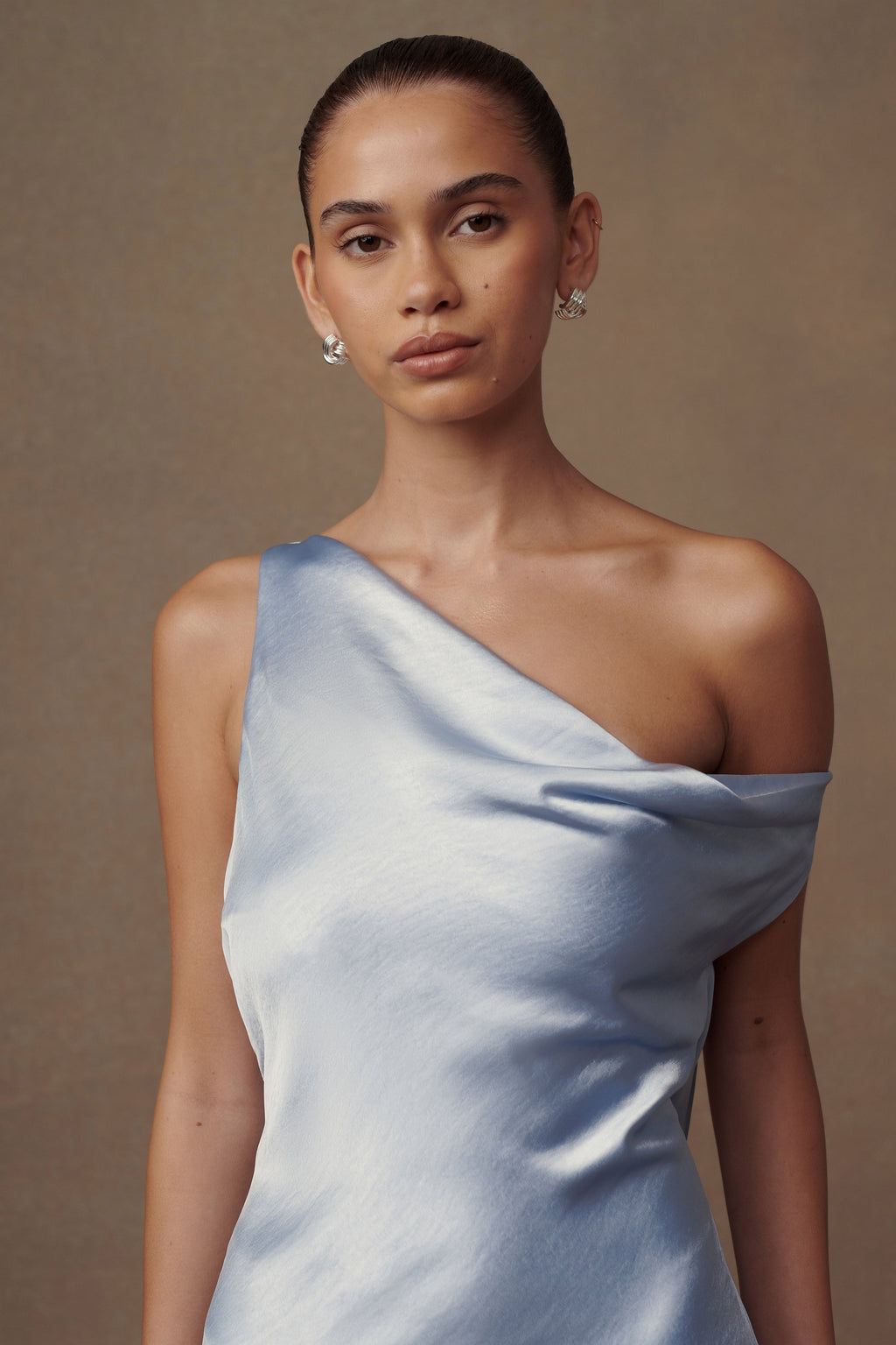 Levauro Asimetrik Kenarlı Yvette Slip Maxi Elbise - Peygamber Çiçeği Mavisi
