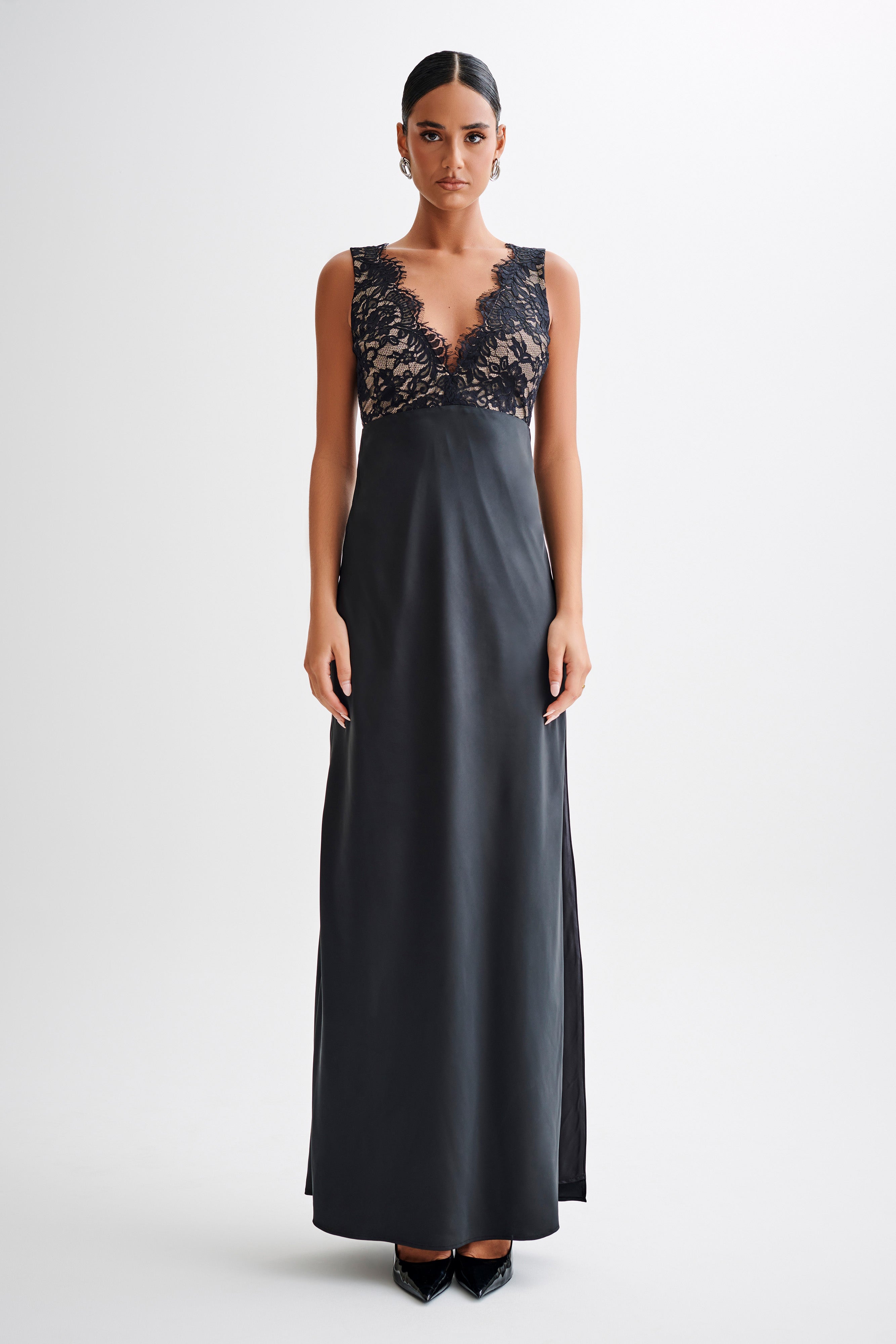 Levauro  Ricci Saten Ve Dantel Maxi Elbise - Siyah