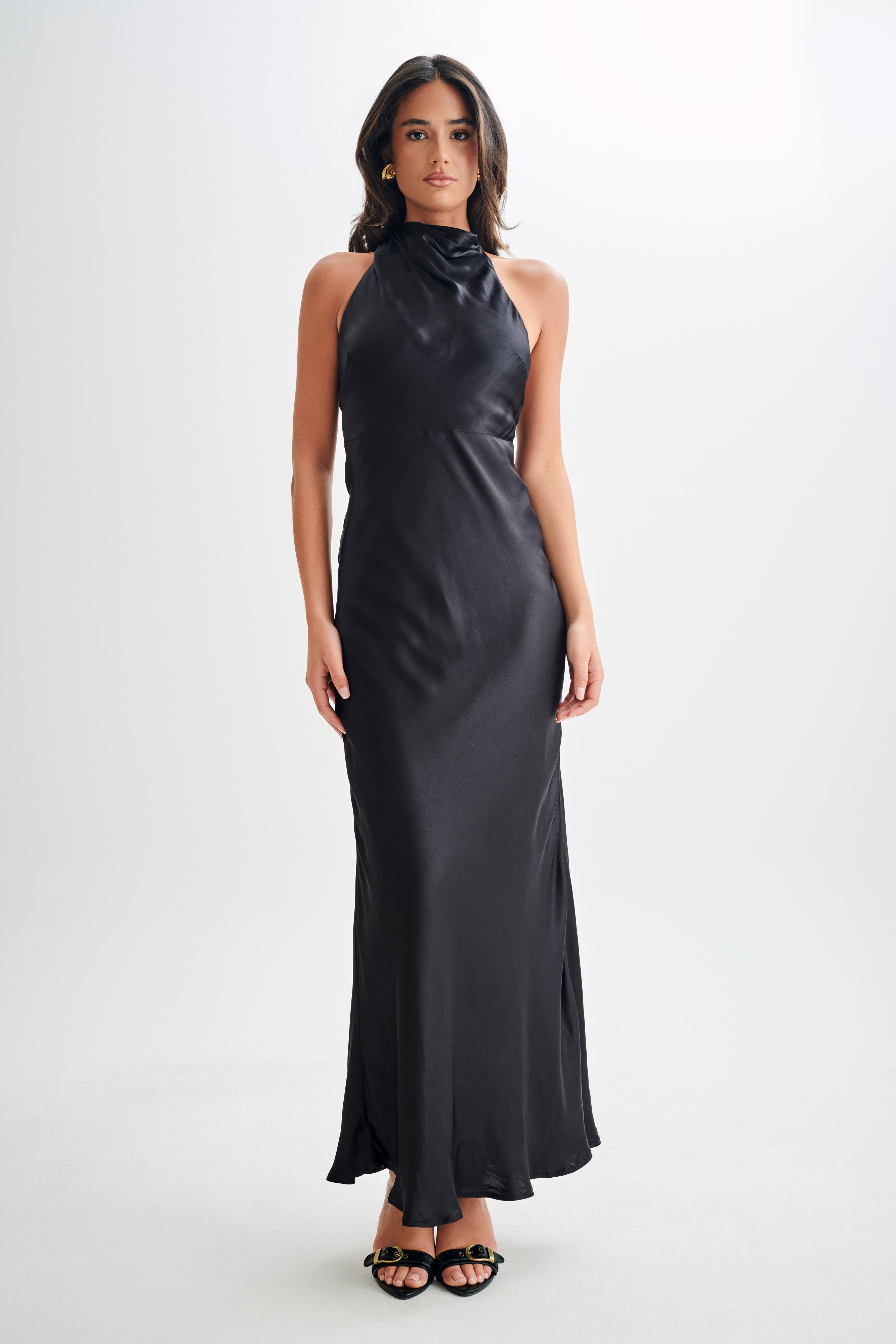 Levauro Esther Yanardöner Saten Cowl Maxi Elbise - Siyah