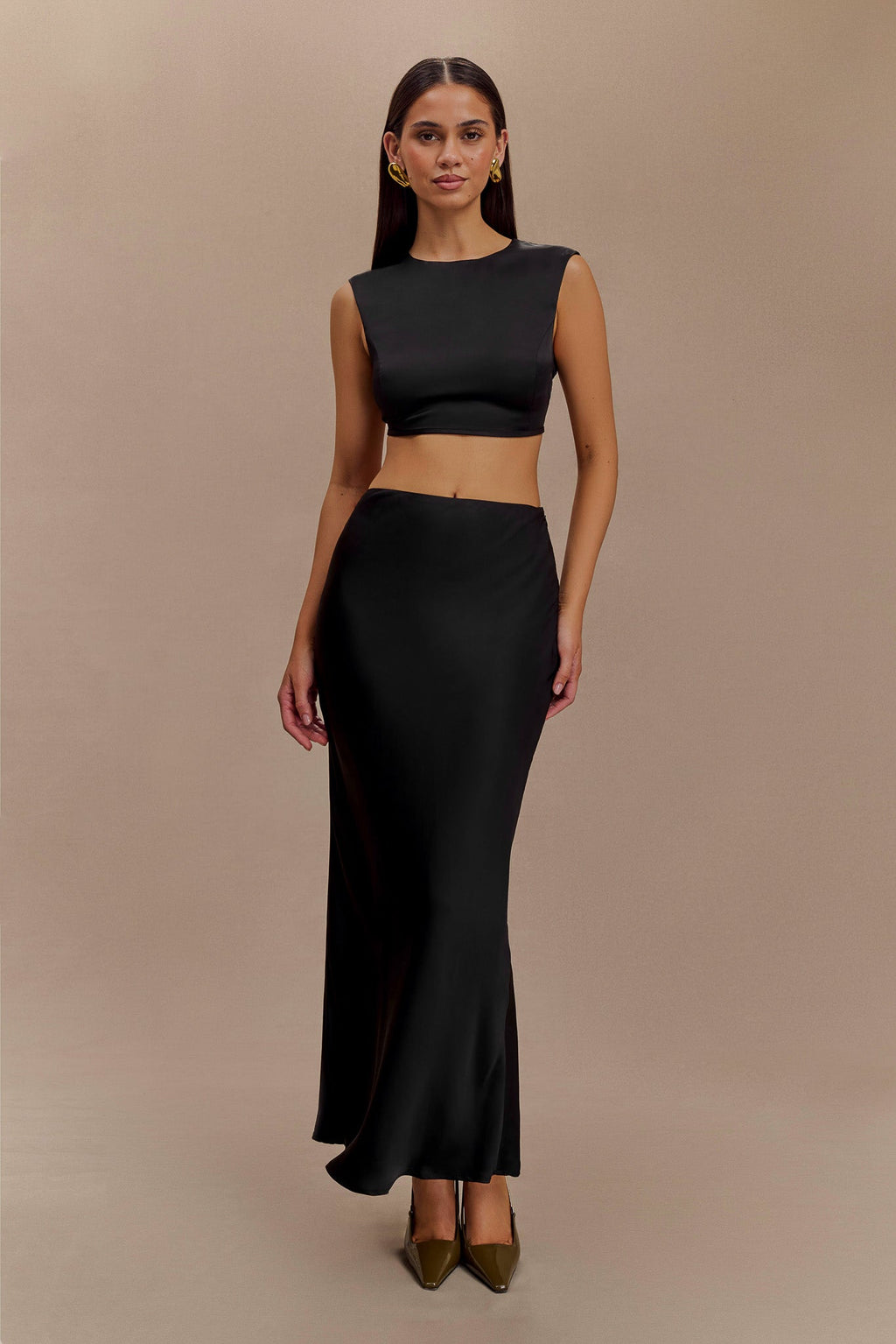 Levaru  Viviana Saten Kolsuz Crop Top - Siyah