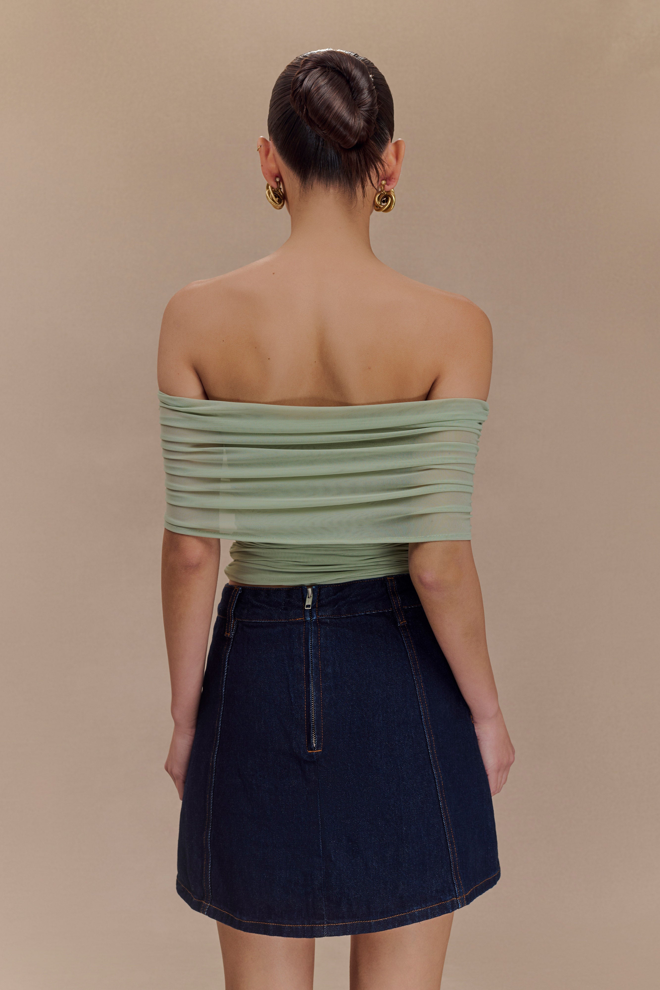 Levauro Arna Düşük Omuzlu File Crop Top - Fesleğen