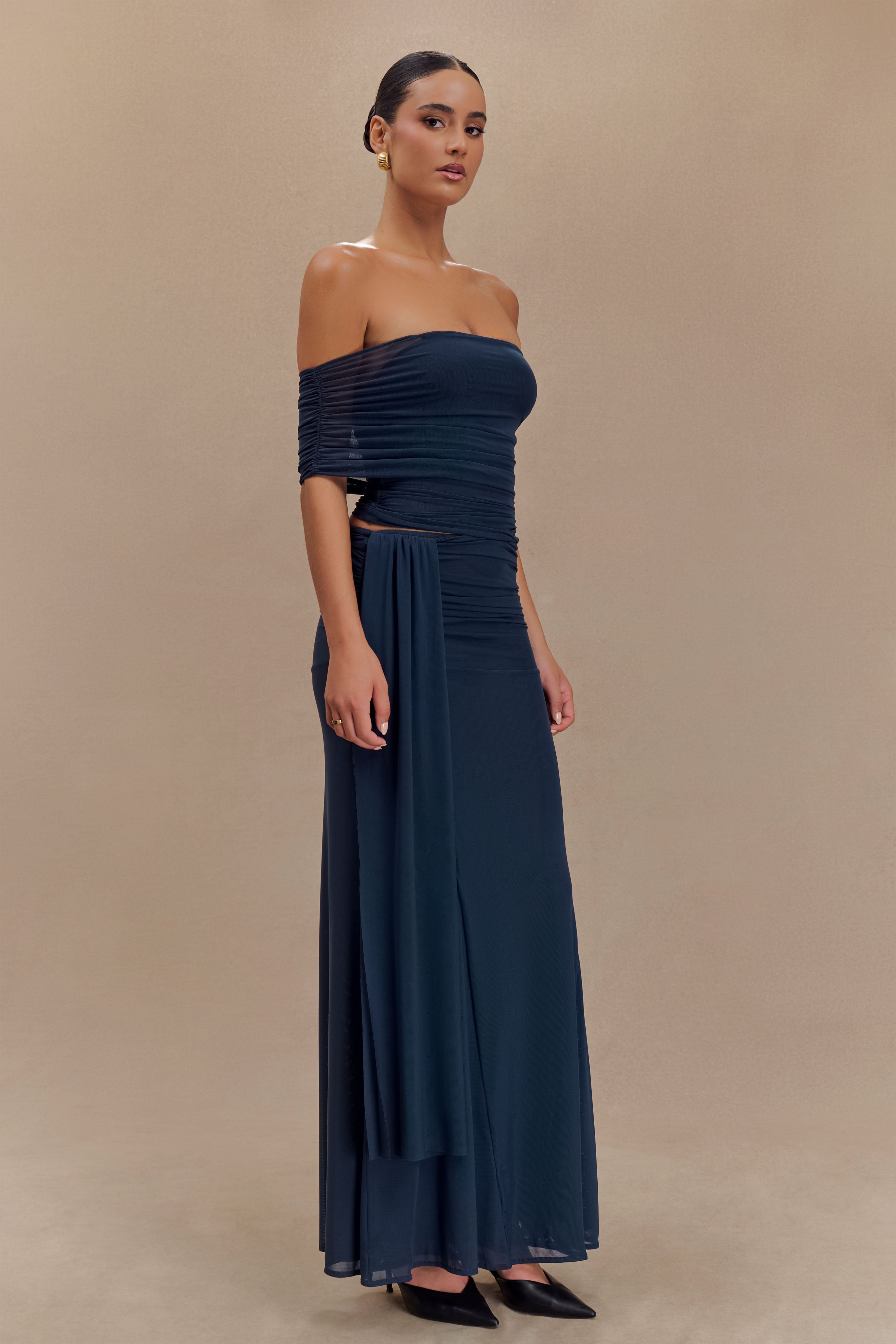 Levauro Arna Düşük Omuzlu File Crop Top - Gece Mavisi
