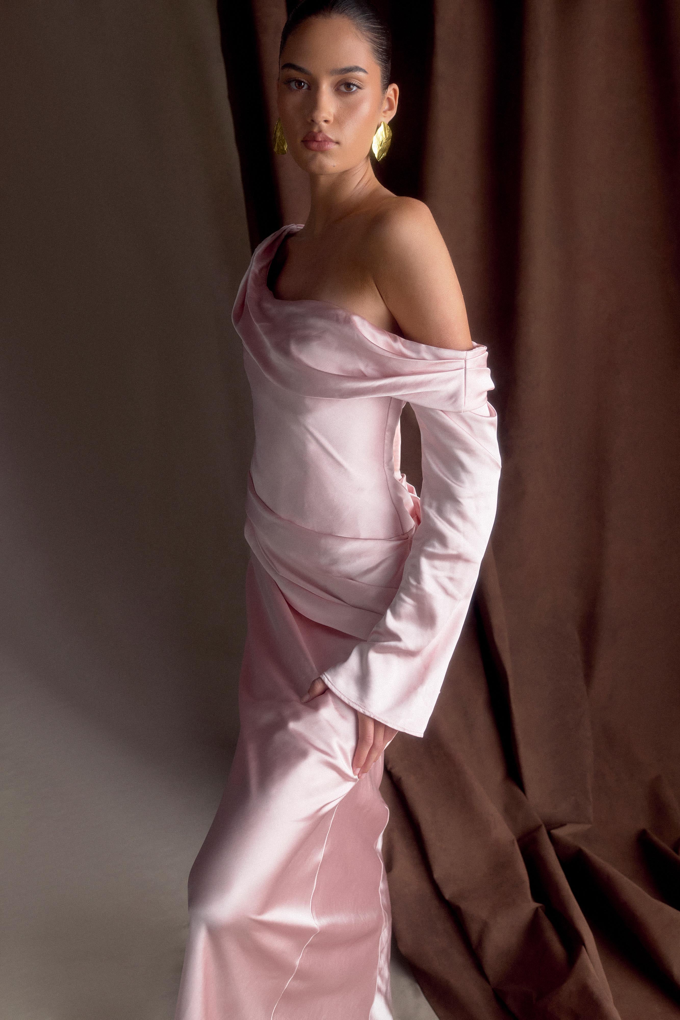 Levauro Iris Uzun Kol Saten Maxi Elbise - Soft Pembe