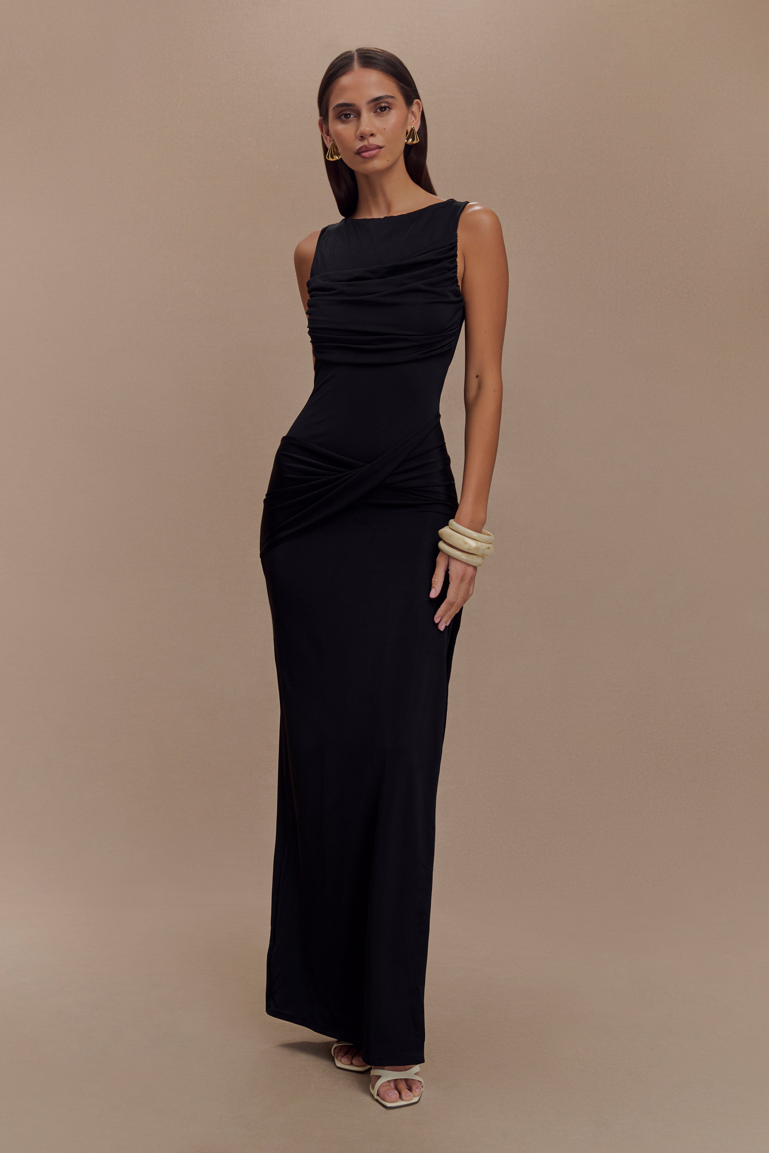 Levauro Henley Slinky Drape Maxi Elbise - Siyah