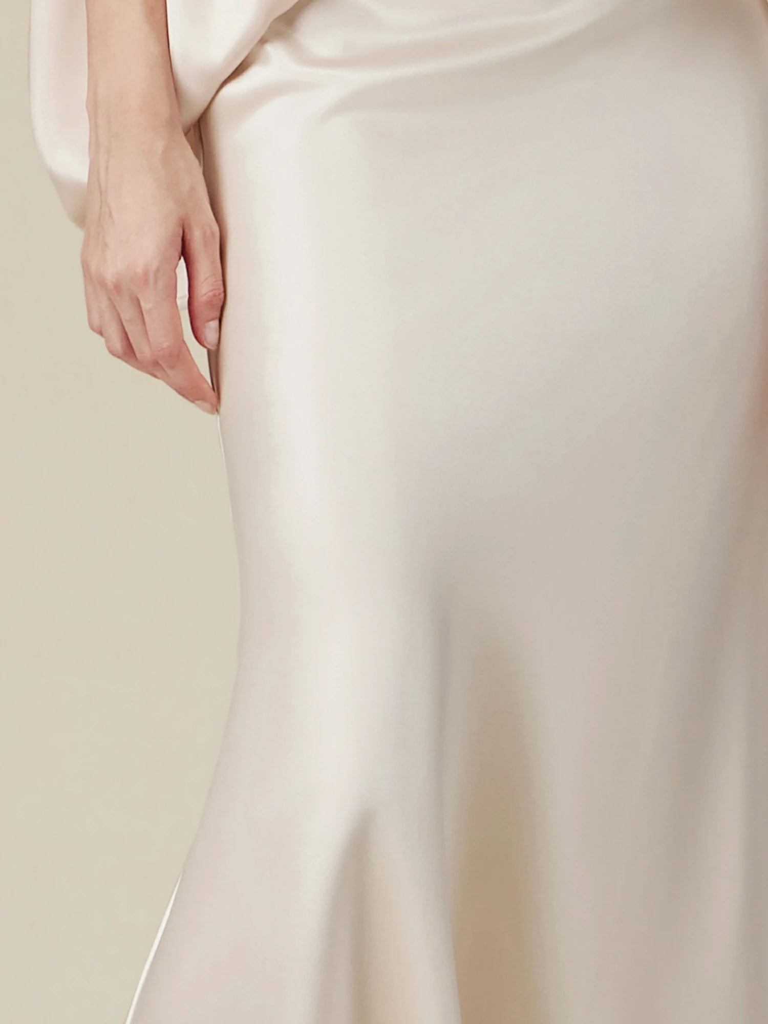 Levauro Asetat Saten Etek