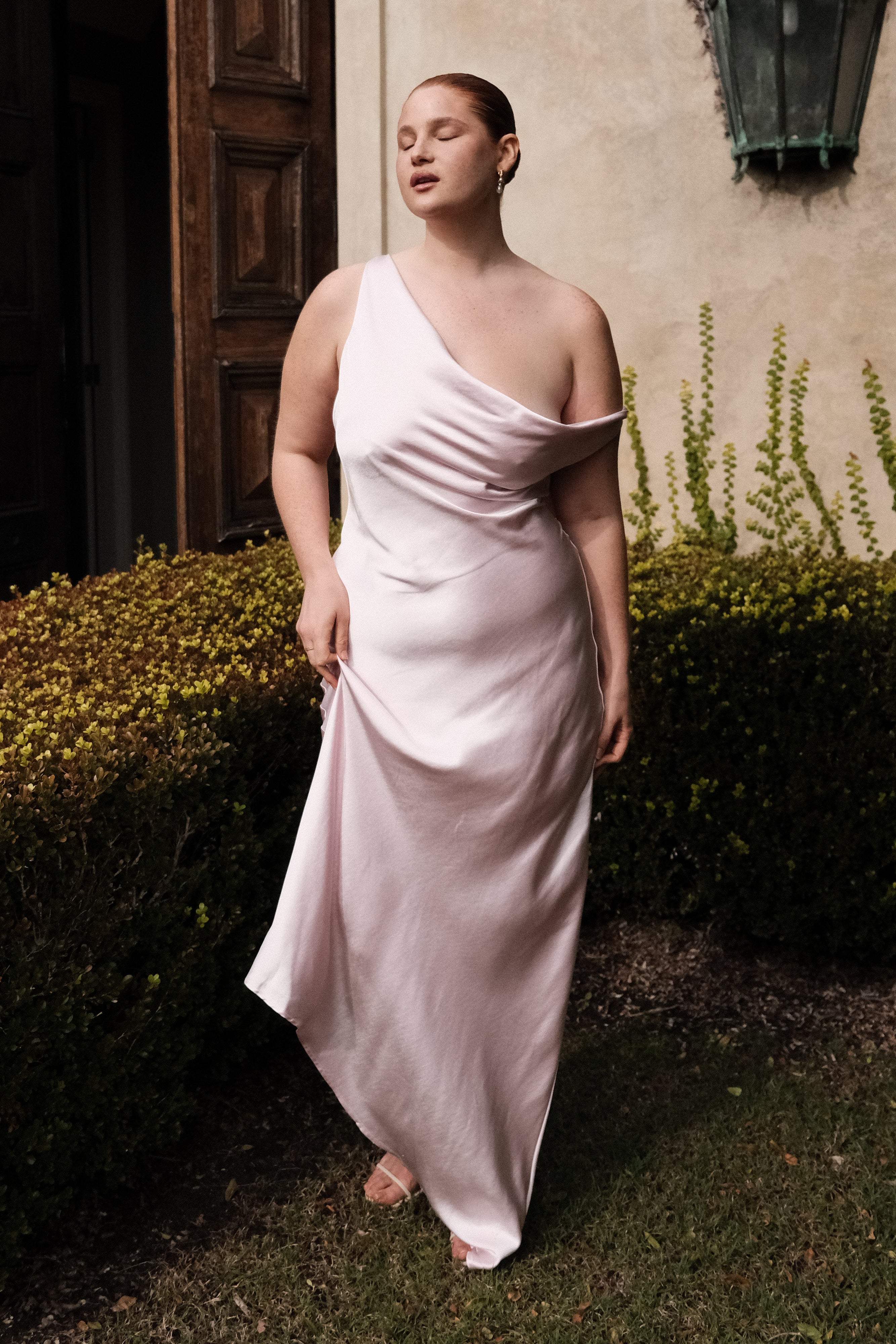 Levauro  Asimetrik Kenarlı Yvette Slip Maxi Elbise - Soluk Pembe