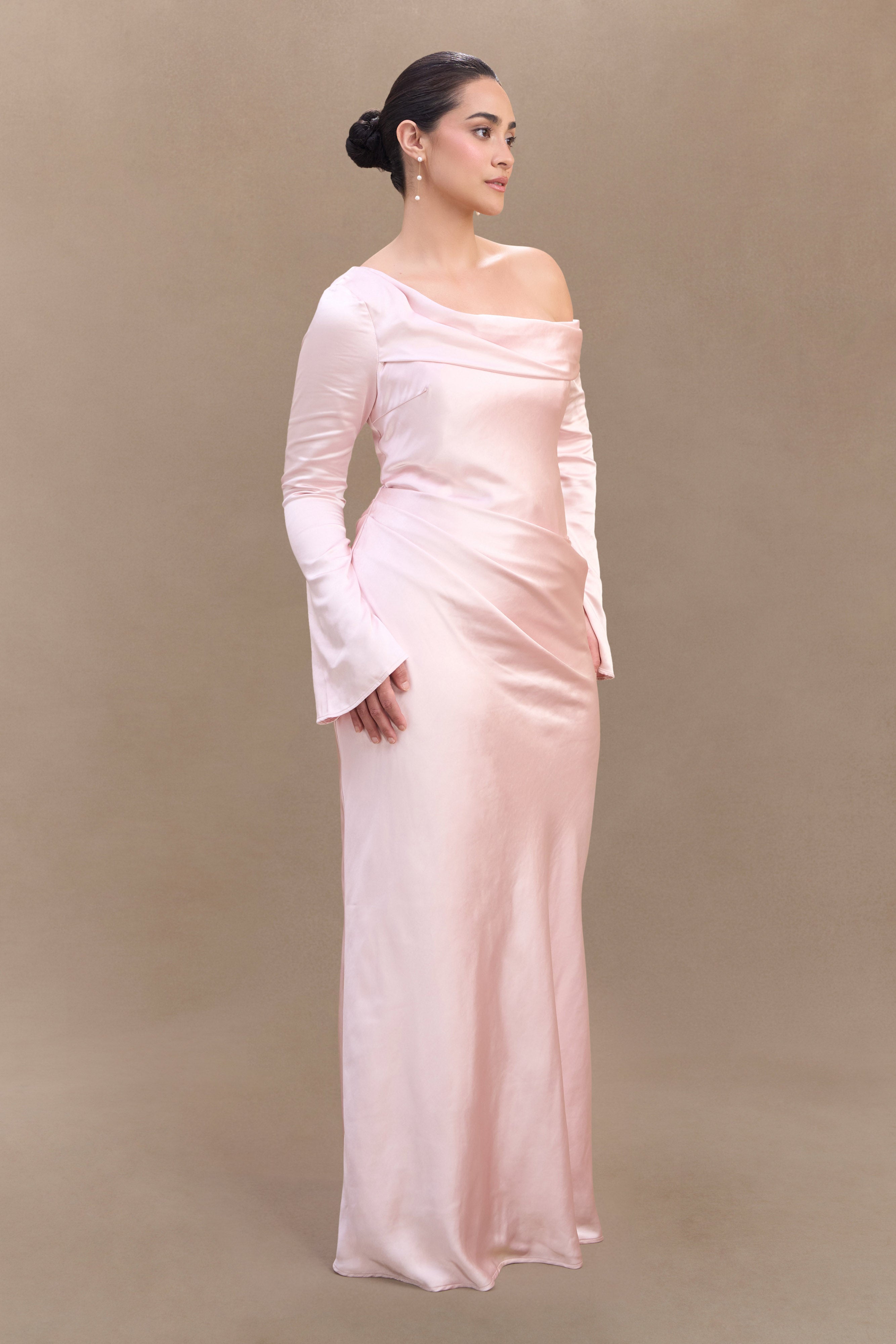 Levauro Iris Uzun Kol Saten Maxi Elbise - Soft Pembe
