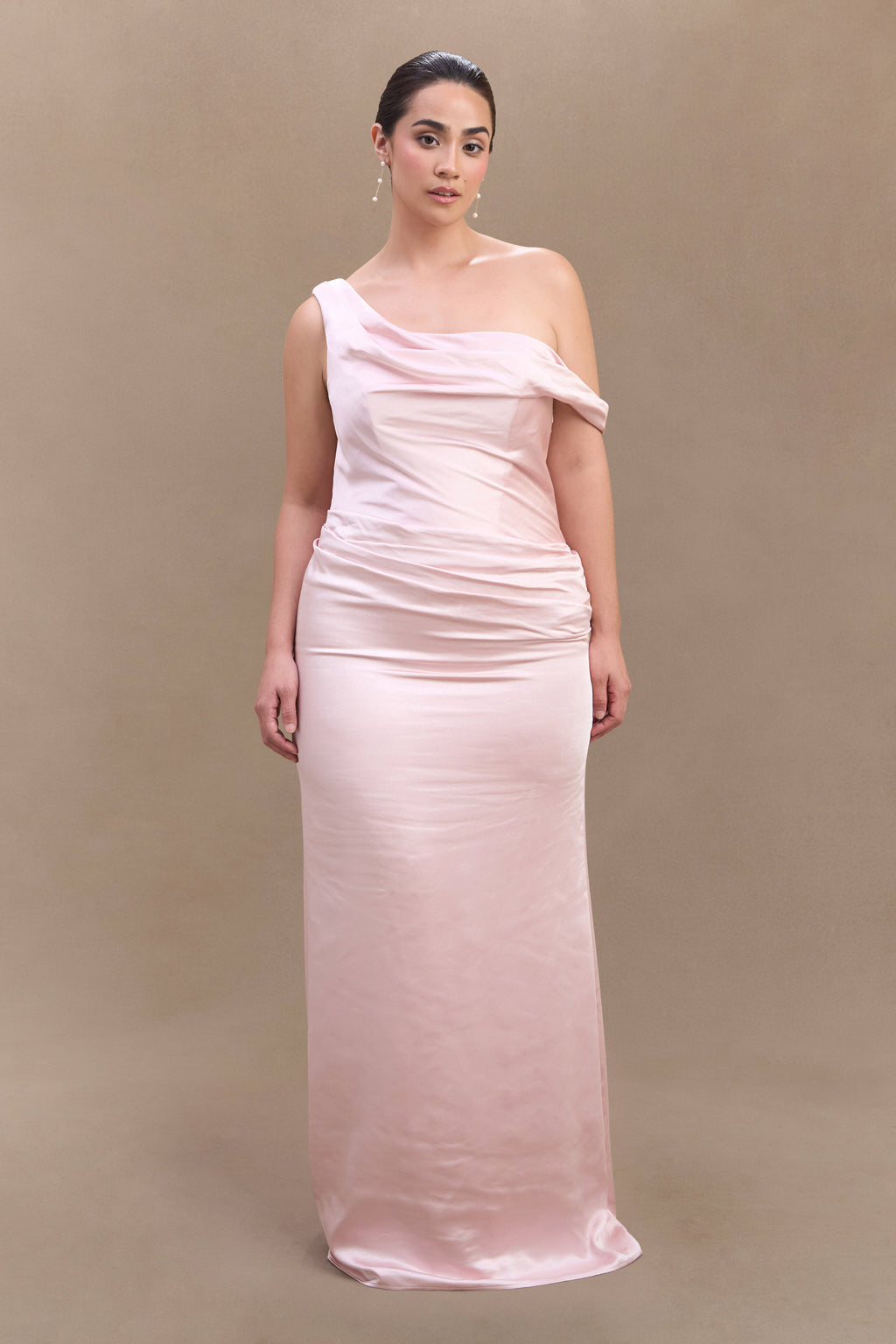 Levauro Dalia Düşük Omuzlu Saten Maxi Elbise - Soft Pembe