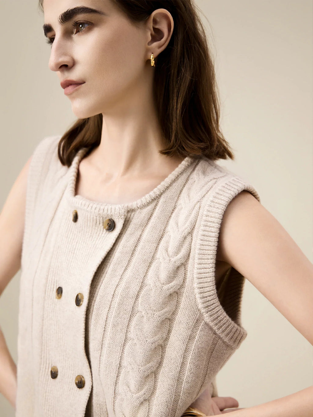 Levauro %100 Yün Kruvaze Kolsuz Kazak Yelek