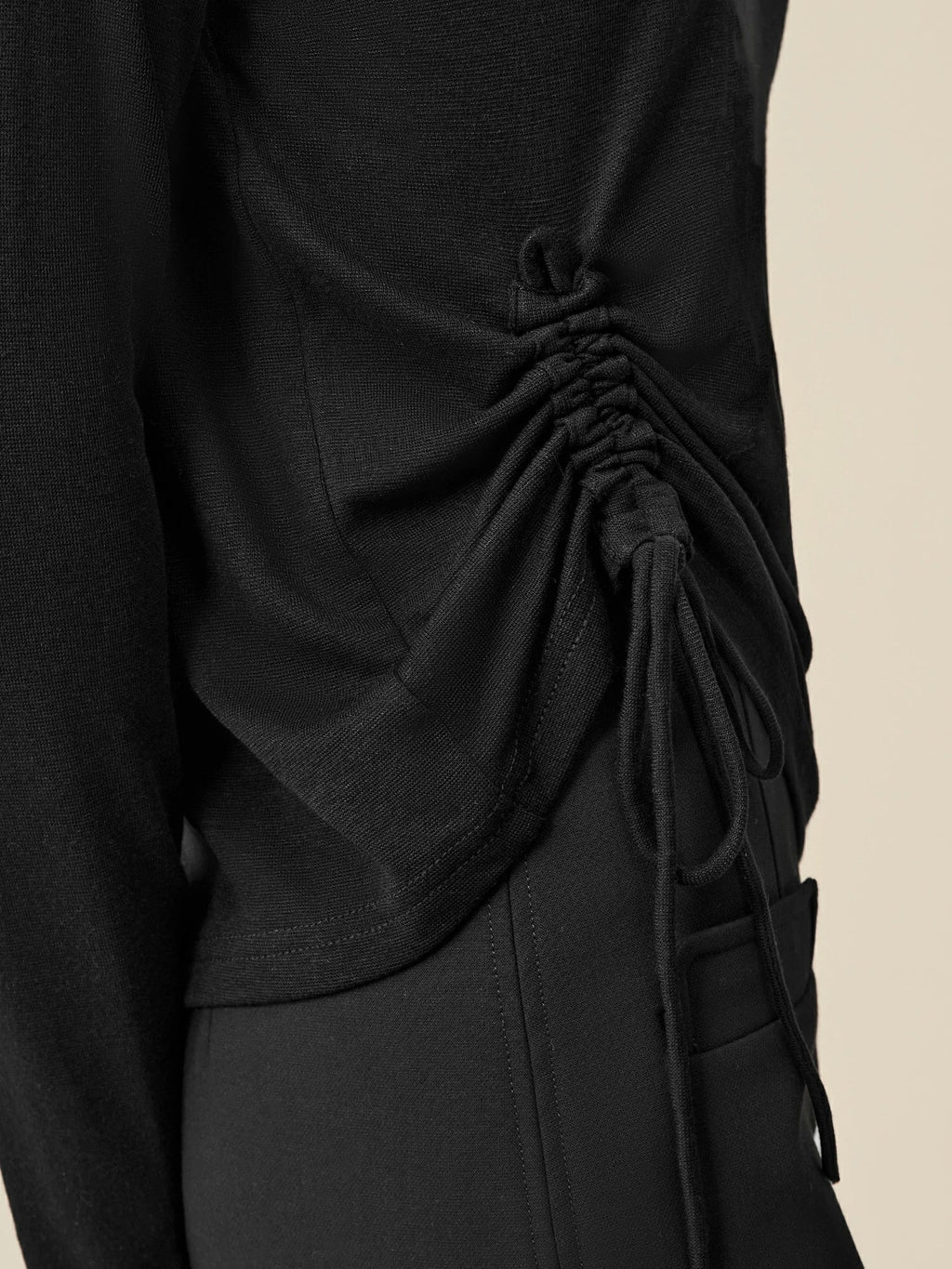 Levauro Lyocell ve Yünlü Bağcıklı Tişört